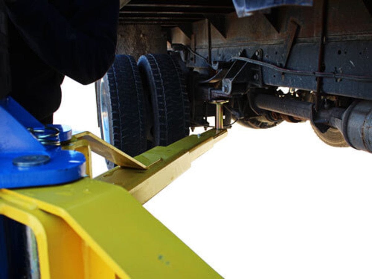 atlas bp12000x view under lifted truck with adapters