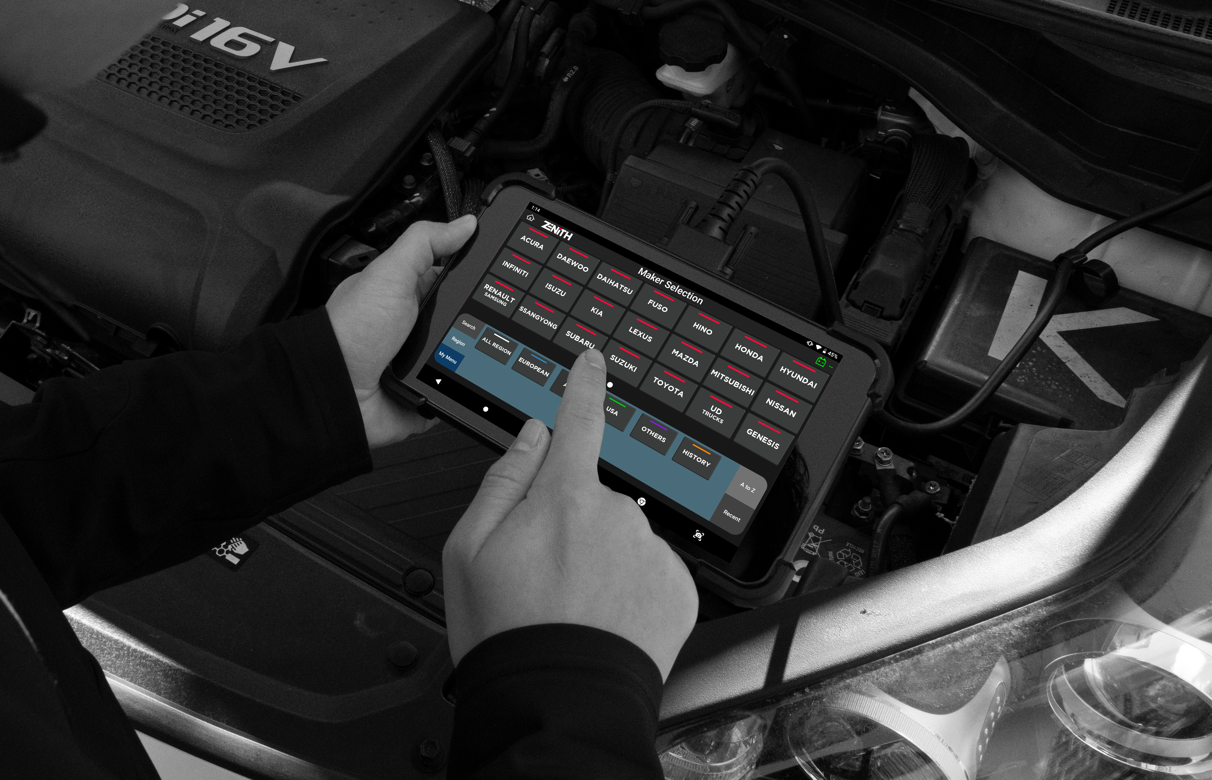 ZENITH Z5 SCAN TOOL IN USE