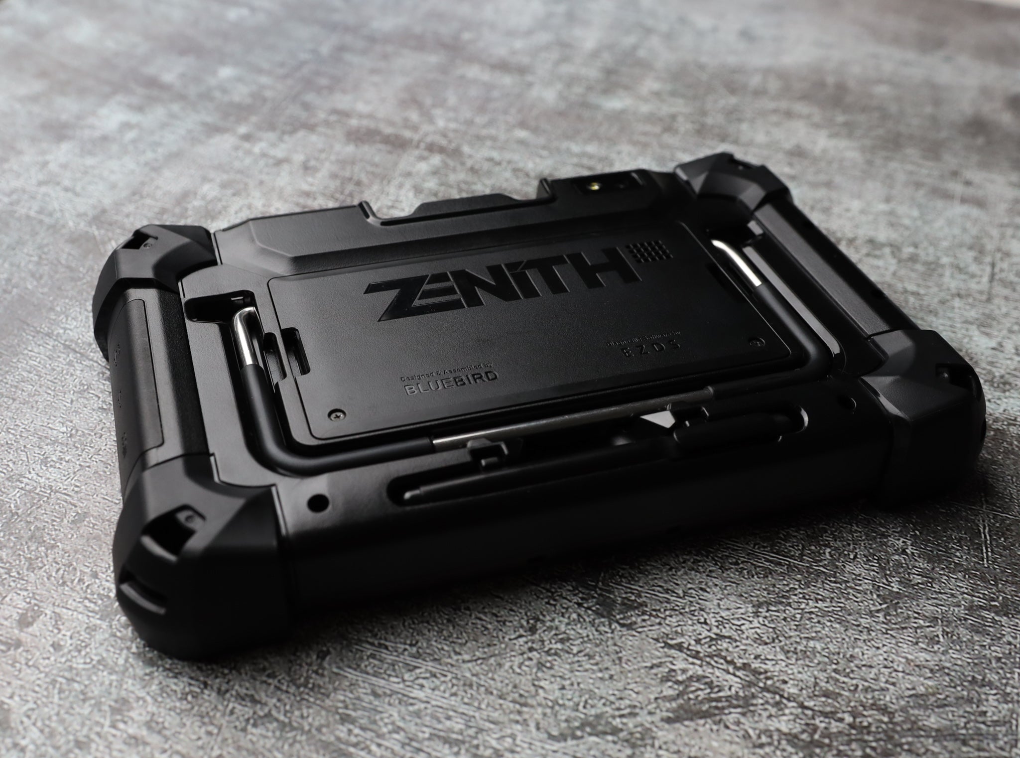 ZENITH Z5 REAR KICKSTAND & STYLUS 