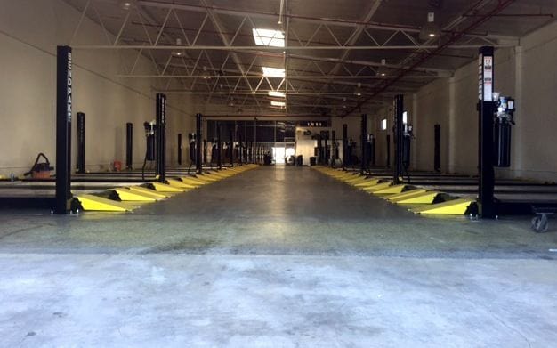 BendPak HD-9XW-110V, 9,000lb 4-Post Lift, Standard Width, High Lift, 5175665